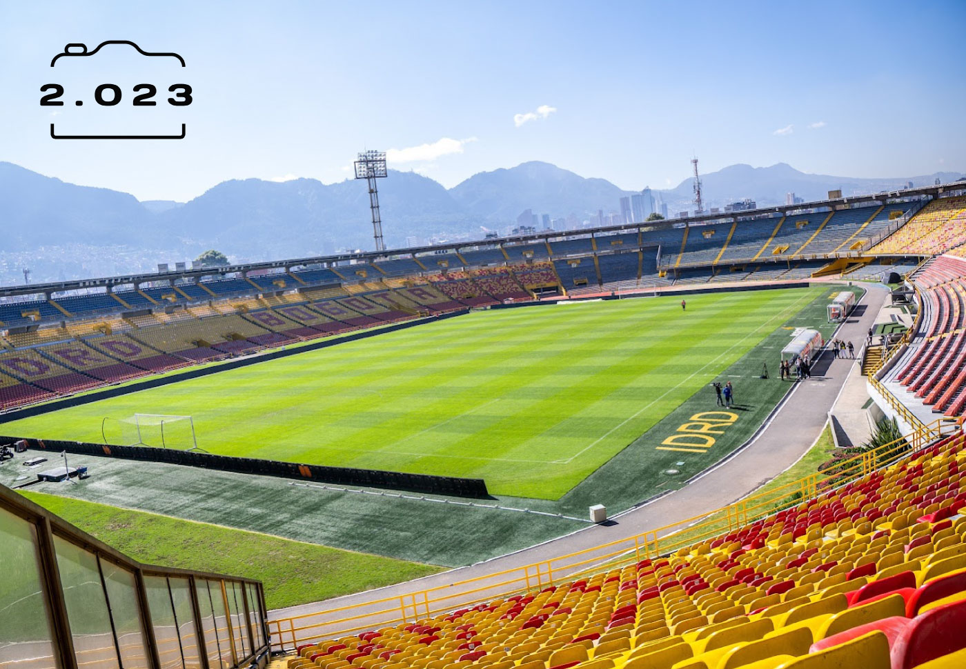 Foto al interior de la cancha del estadio el Campín en 2023