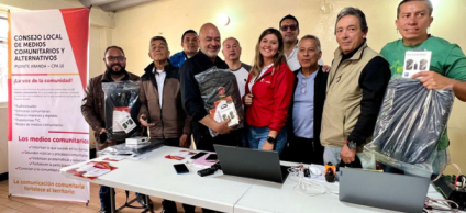 En Puente Aranda, los medios comunitarios debatieron sobre su importancia y papel en el territorio