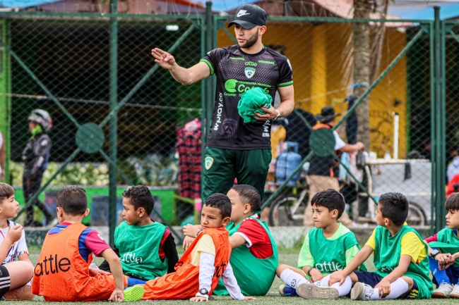 200 niños de Kennedy vivirán su primer partido profesional en el estadio de Techo