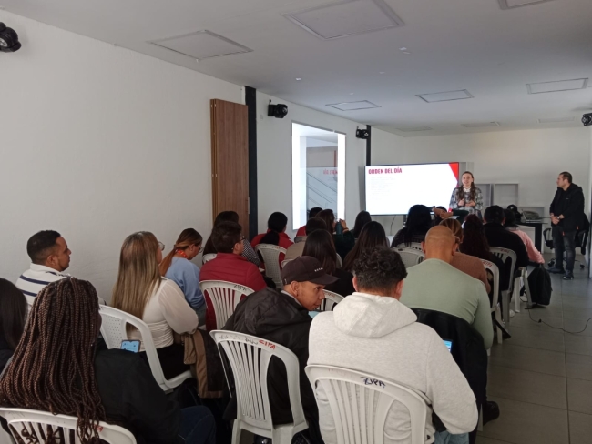 Mesas de trabajo con las 20 alcaldías locales
