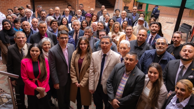 Directivos de la Secretaría de Gobierno y líderes y lideresas del sector religioso