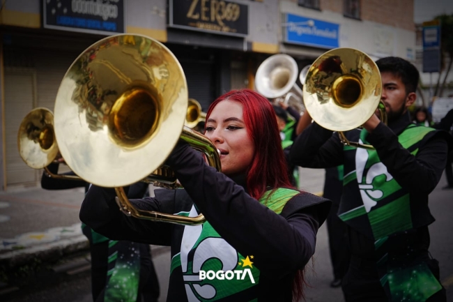 Banda musical acompaña la conmemoración del Día de la