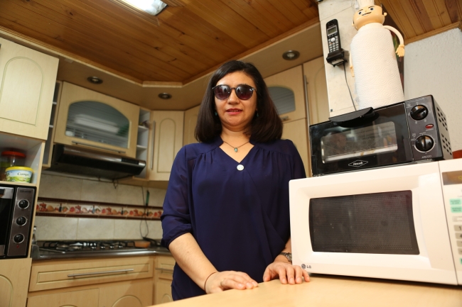 Foto de persona con discapacidad visual