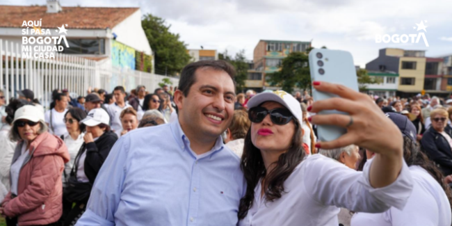 Una tarde de reconocimiento y celebración: así conmemoró la Alcaldía Local de Puente Aranda el Día de las Madres