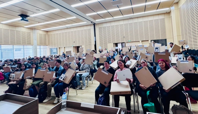 404 computadores fueron entregados a emprendedores como fortalecimiento en Usme