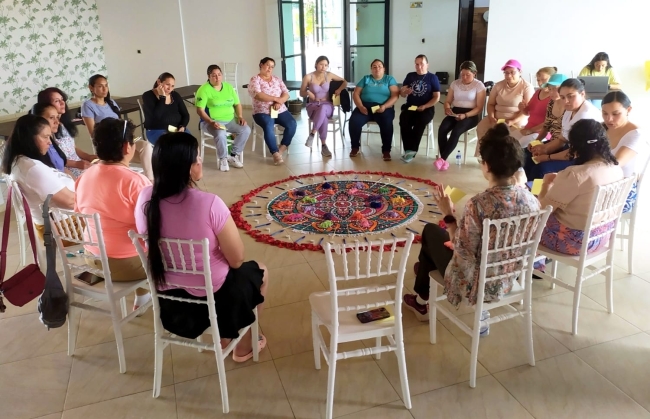Mujeres sumapaceñas, durante actividad de liderazgo
