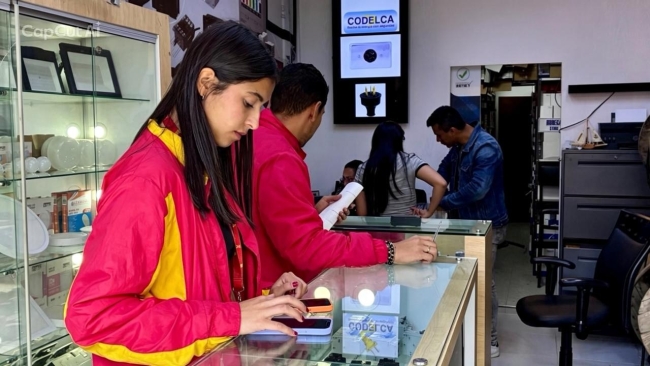 Los Mártires fortalece la legalidad mediante controles al comercio.