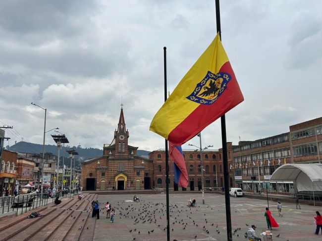 Panorámica de Iglesia del barrio 20 de Julio