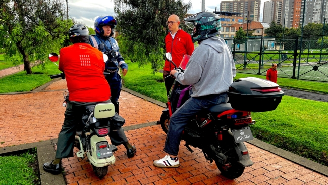 Kennedy declara Cero Tolerancia, al tránsito de motocicletas en andenes y parques