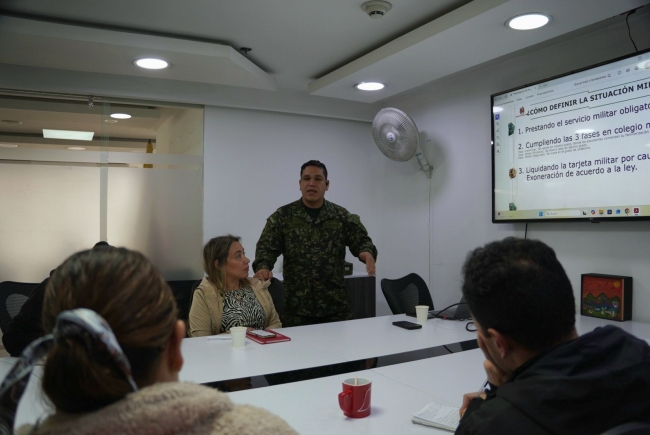 Reunion con Ejercito Nacional de Colombia y la Alcaldia Local de Fontibon