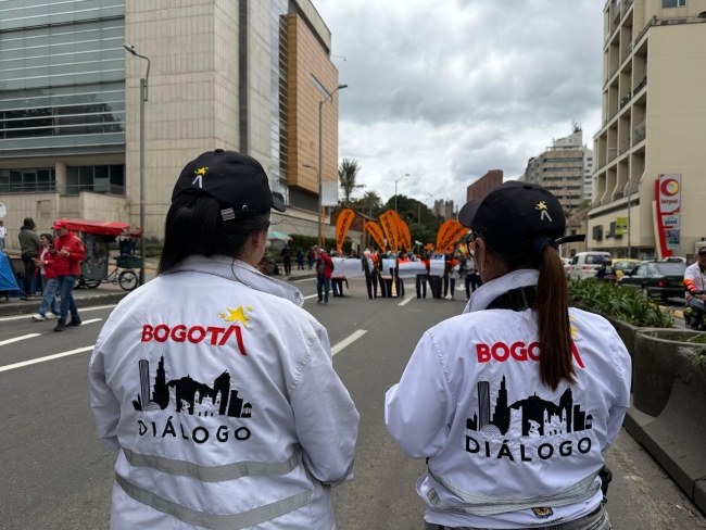 Gestoras de díalogo en manifestaciones por la carrera séptima