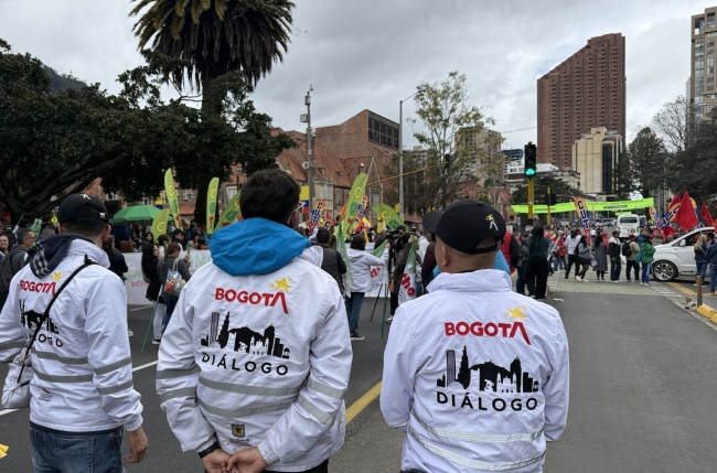 Gestores de Diálogo en manifestación