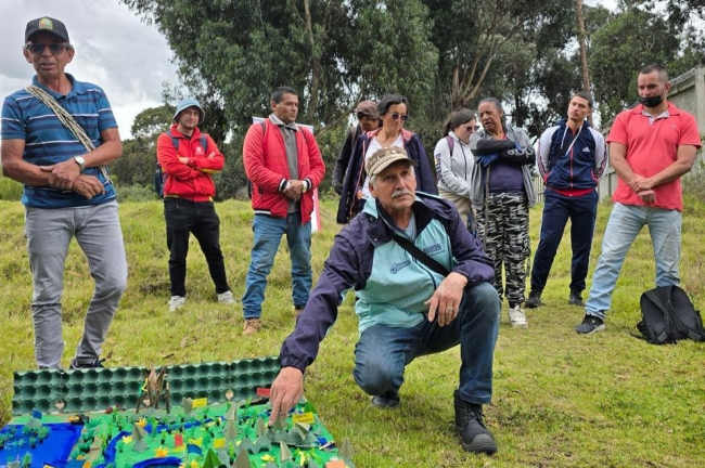 Personas mayores, líderes sociales y comunidad participaron en jornadas de bienestar y cuidado ambiental en Tunjuelito.