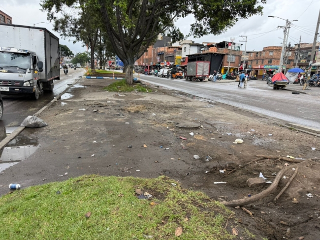 Recuperamos 100 m2 de espacio público en la Avenida Primero de Mayo