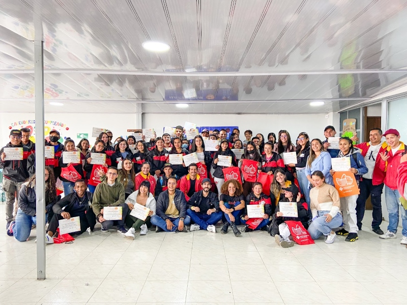 Foto de los participantes por la localidad de San Cristóbal