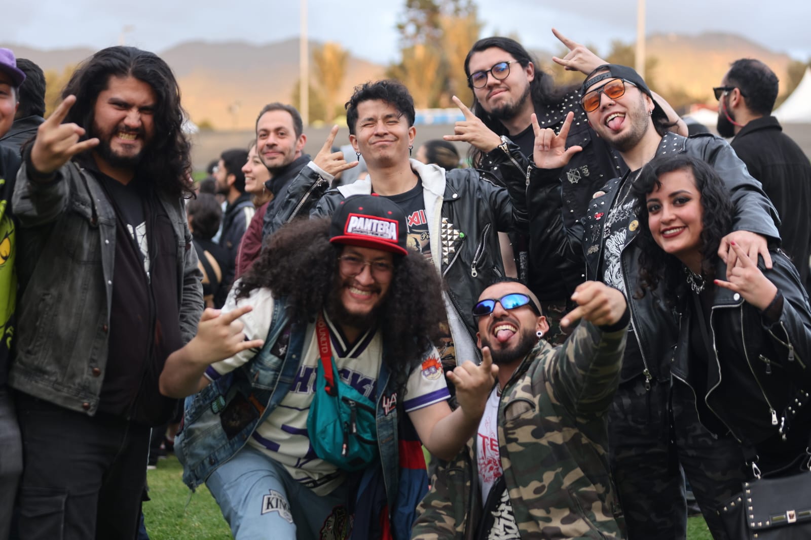 Foto de un grupo de jóvenes
