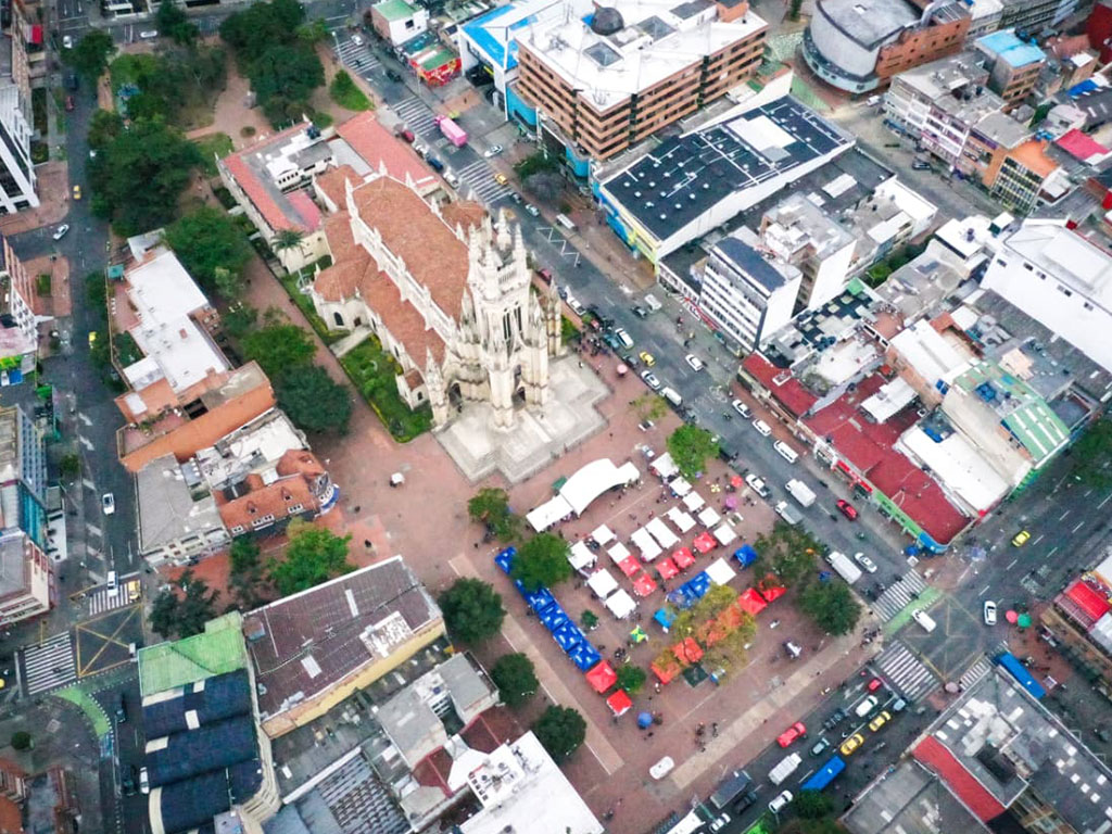 Foto aerea de la Plaza de Lourdes en la localidad de Chapinero