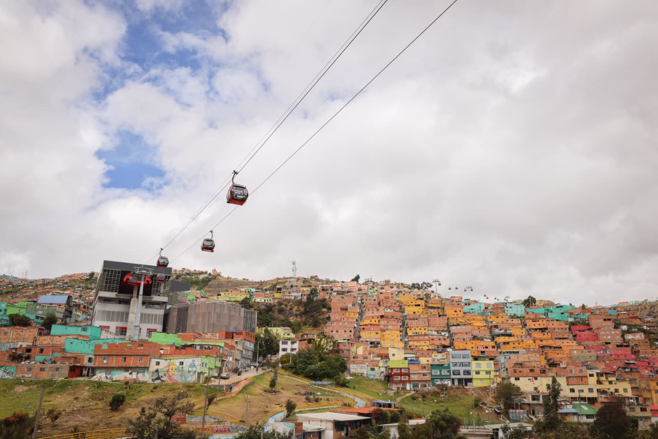 Foto panoramica de Ciudad Bolívar y el TransmiCable