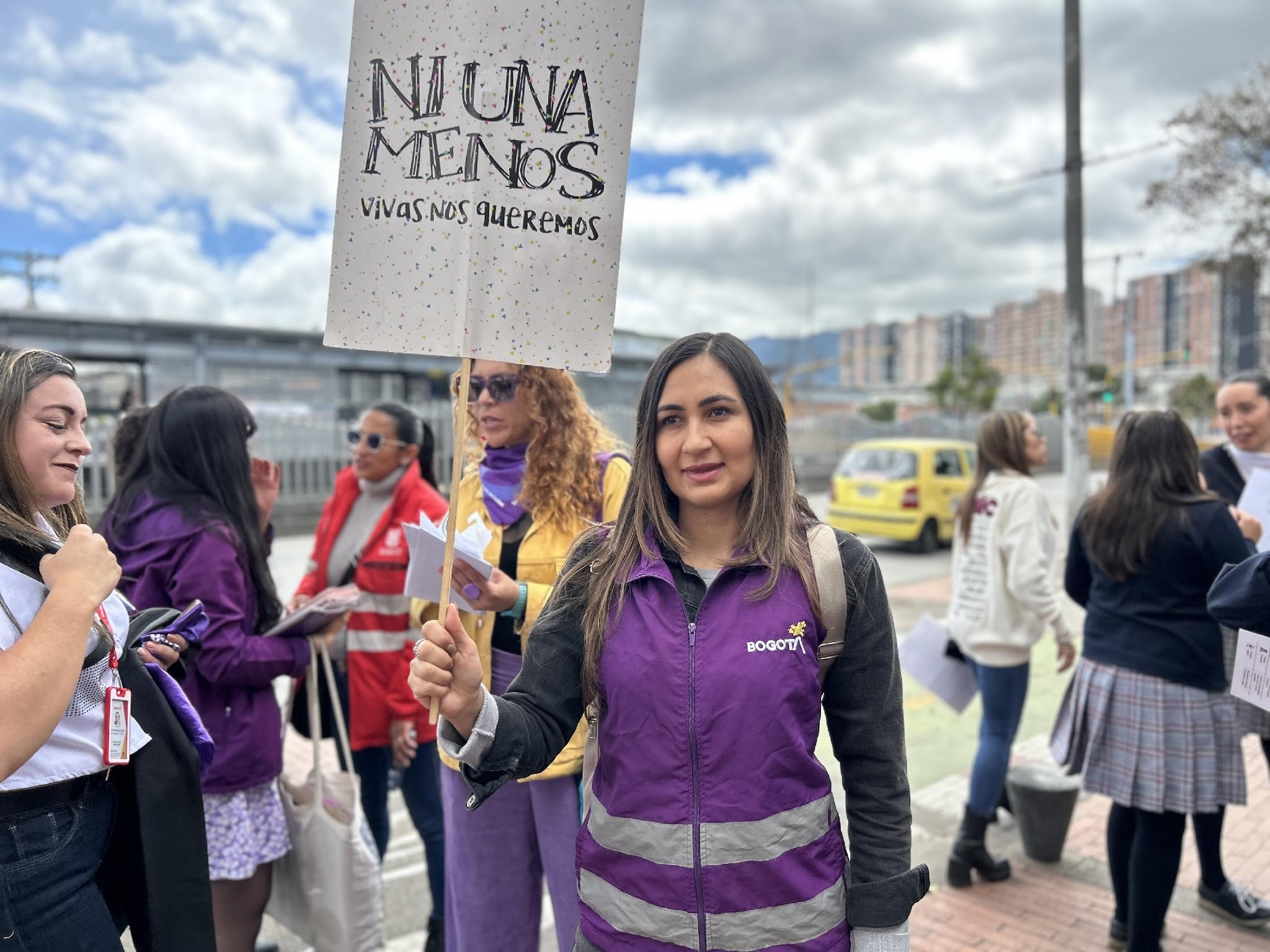 Comunidad educativa del Colegio La Merced participa en jornada contra el acoso callejero