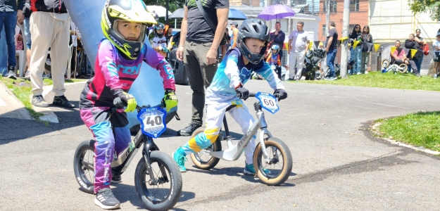 Antonio Nariño abre cursos de práctica en BMX para niños de 2 a 6 años con pista en la localidad.