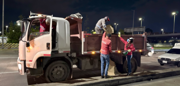 Durante la intervención fueron recuperados 80 m² de espacio público y recolectados 7,5 m³ de residuos sólidos, como parte de las acciones para mejorar las condiciones de estos puntos 