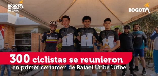 Podio de la categoría de 15 a 20 años en el primer certamen ciclístico
