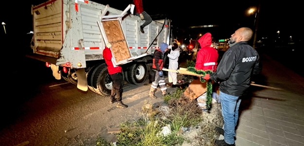 Operativo en Kennedy intervino 12 barrios de la localidad, recuperando 2.500 mts2 de espacio público 