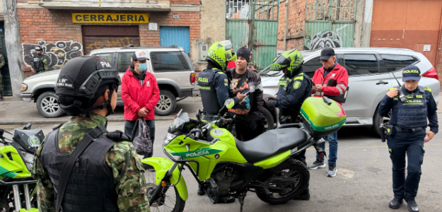 Como resultado de la jornada, fueron intervenidos 7 carreteros y abordados 20 ciudadanos habitantes de calle.