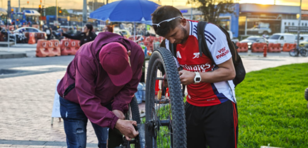 Plan Bici llega a Puente Aranda con jornada de registro para proteger a los ciclistas