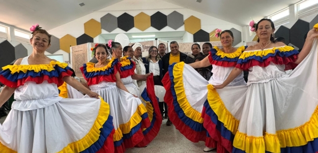 San Cristóbal conmemora a las víctimas del conflicto y reafirma su compromiso con la memoria, la dignidad y la construcción de paz.