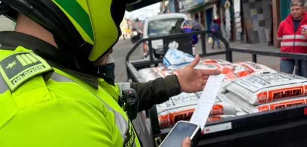 Fotografía relacionada con: Operativo de movilidad en Santa Lucía deja 12 comparendos por infracciones de tránsito