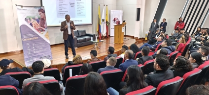 La Alcaldía Local de Antonio Nariño fortalece la protección del consumidor digital en evento académico distrital