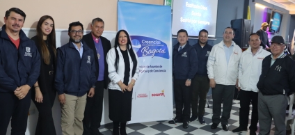 Integrantes del Comité Local de Libertad Religiosa de Fontibón y funcionarios de la Secretaría de Gobierno