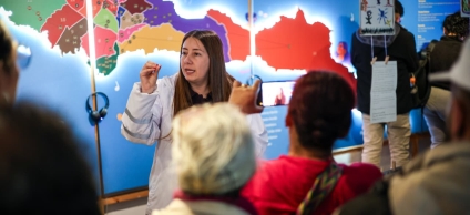 Expositora Mapa de los Derechos Humanos Bogotá