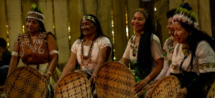 Grupo de mujeres indígenas