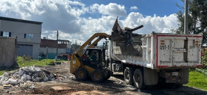 Jornada de recuperación de espacio público en zona aledaña al rio Tunjuelito en la localidad de Kennedy. 