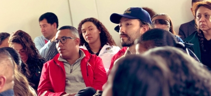 Fotografía donde aparecen varias personas de la comunidad