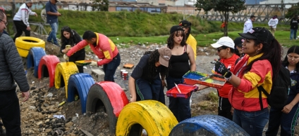 Jornada de recuperación en la ronda del río Fucha