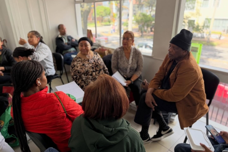 Fotografía de un grupo de personas