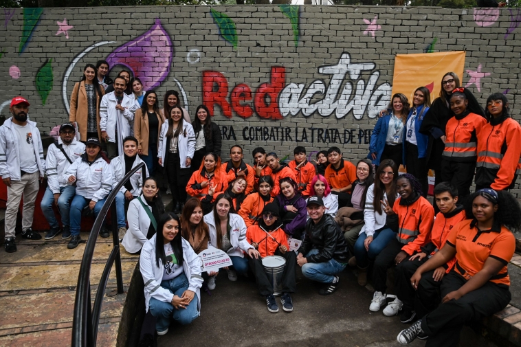 Foto de los participantes al evento
