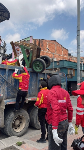Levantamiento de Cambuches en la localidad.