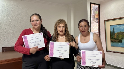 Diplomado mujeres