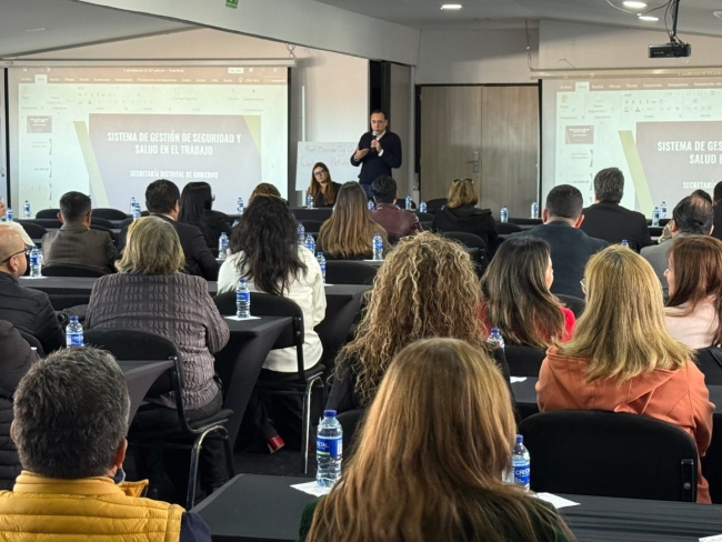 La Secretaría de Gobierno fortalece el diálogo con inspectores de policía para avanzar en la justicia policiva en Bogotá