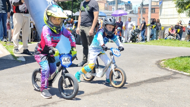 Antonio Nariño abre cursos de práctica en BMX para niños de 2 a 6 años con pista en la localidad.