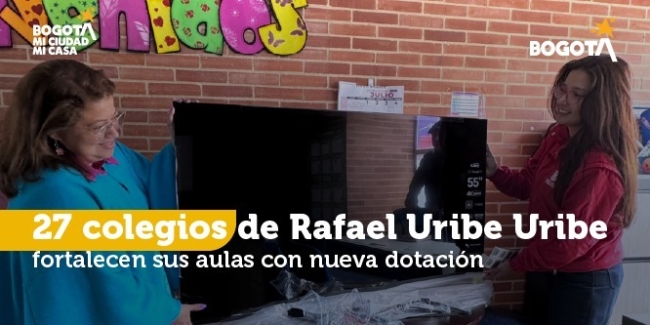 Entrega de dotación en colegios de la localidad