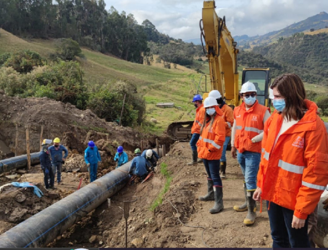 Obras y adelantos en redes de acueducto y alcantarillado en Usme