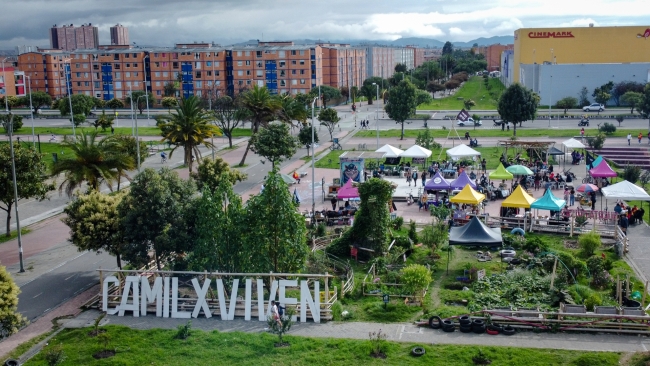 Homenaje a Camila y Camilo
