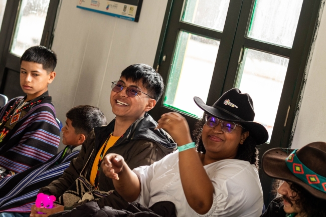 Jóvenes de comunidades étnicas participan en la construcción del Plan Nacional de Acción de Juventud, Paz y Seguridad