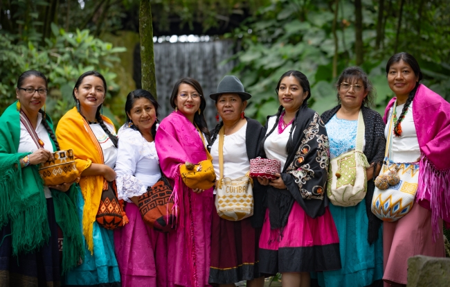 Mujeres de pueblos indígenas que viven en el Distrito Capital