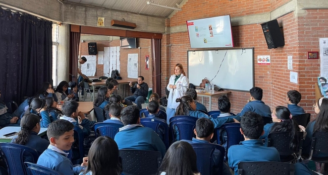 Más de mil estudiantes se fortalecen en Derechos Humanos esta semana